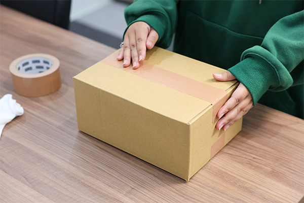 荷造り作業